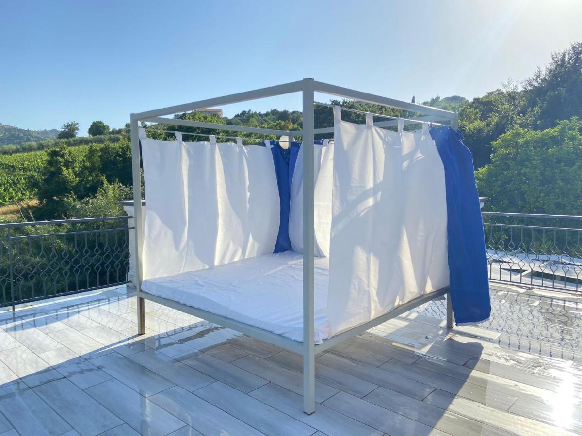 Serra Marina Rooms And Apartments Santa Maria di Castellabate Esterno foto