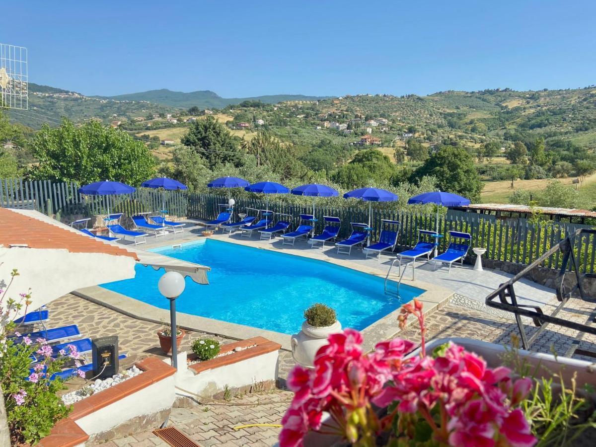 Serra Marina Rooms And Apartments Santa Maria di Castellabate Esterno foto