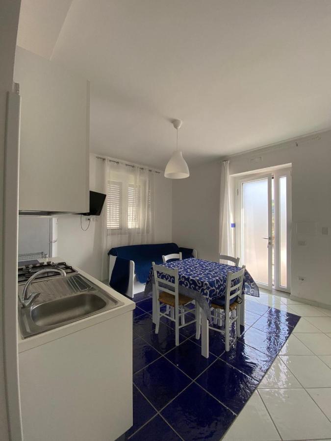 Serra Marina Rooms And Apartments Santa Maria di Castellabate Esterno foto